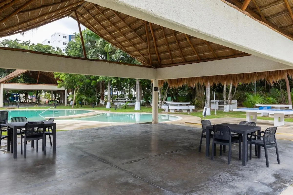 Apartment In Cancun Mexico