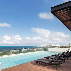 Beautiful Well Located In The Zone Of Apartment